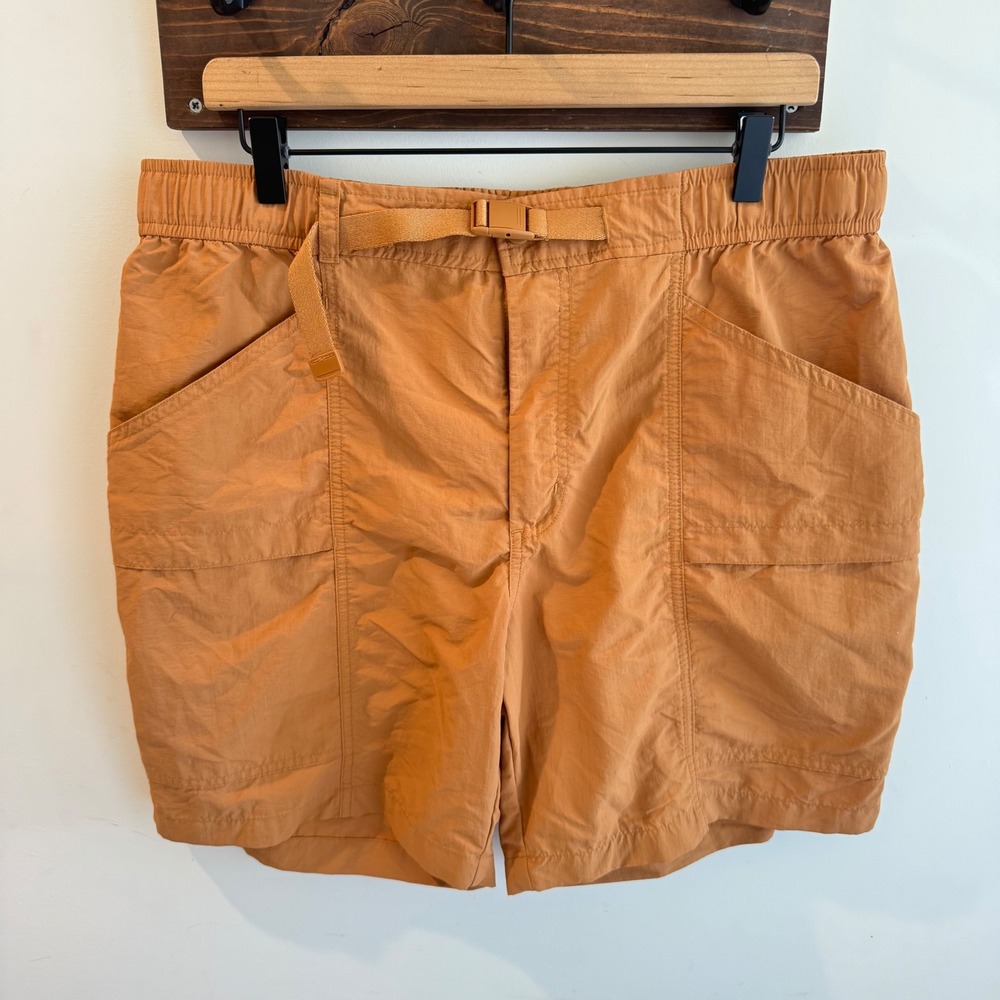 Eddie Bauer Womens Hiking Shorts‎ Large Tan Nylon Ripstop Belted Cargo Outdoor
